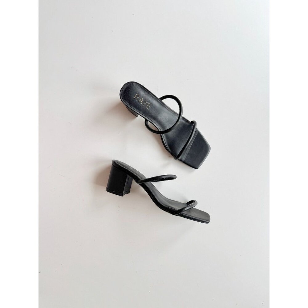 NWOB RAYE Etienne Black Leather Strappy Square Toe Block Heel Sandals, Size 5.5